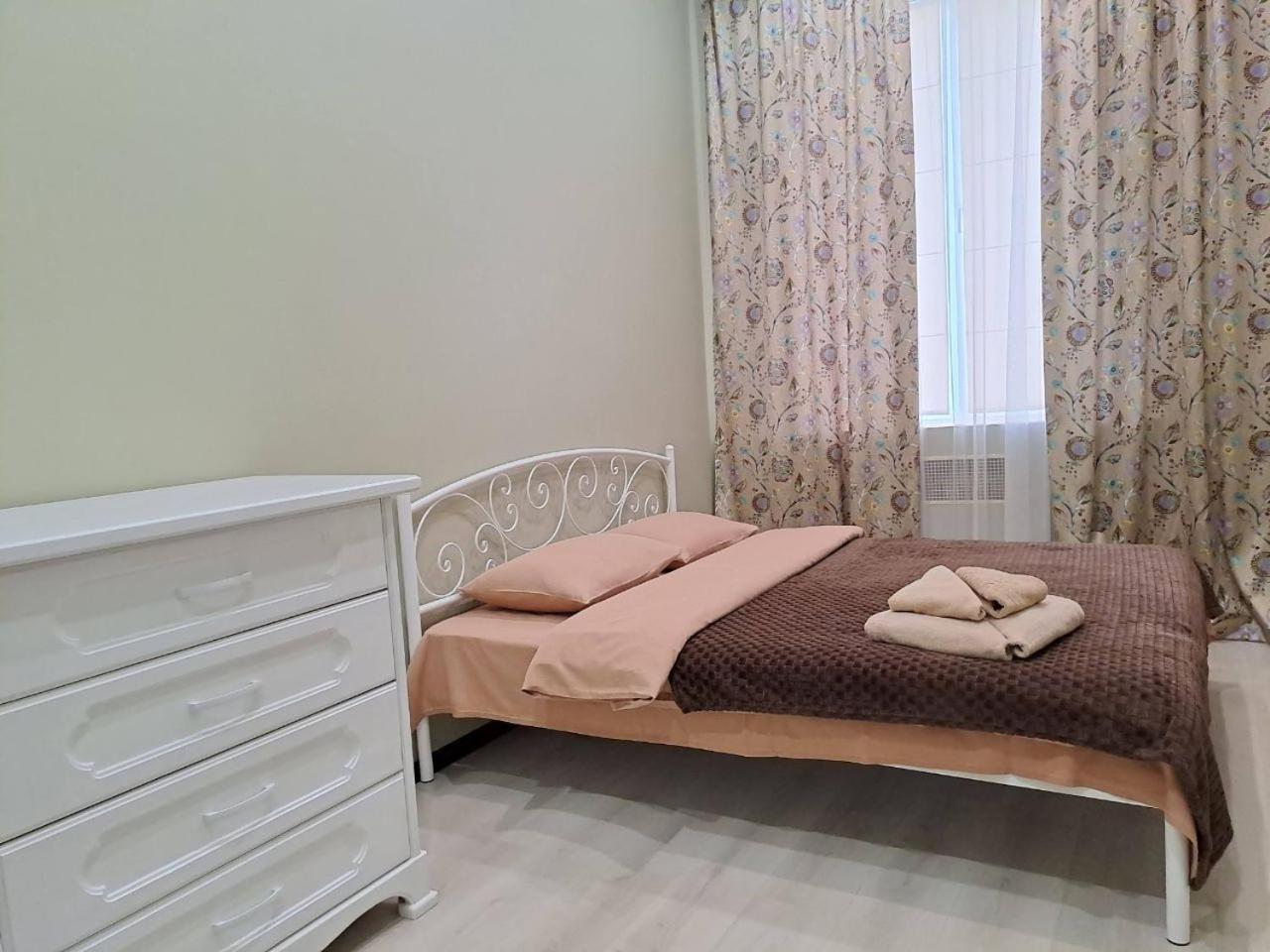 Viva Olive - Студия Со Спальней В Центре Kremenciuk Exterior foto