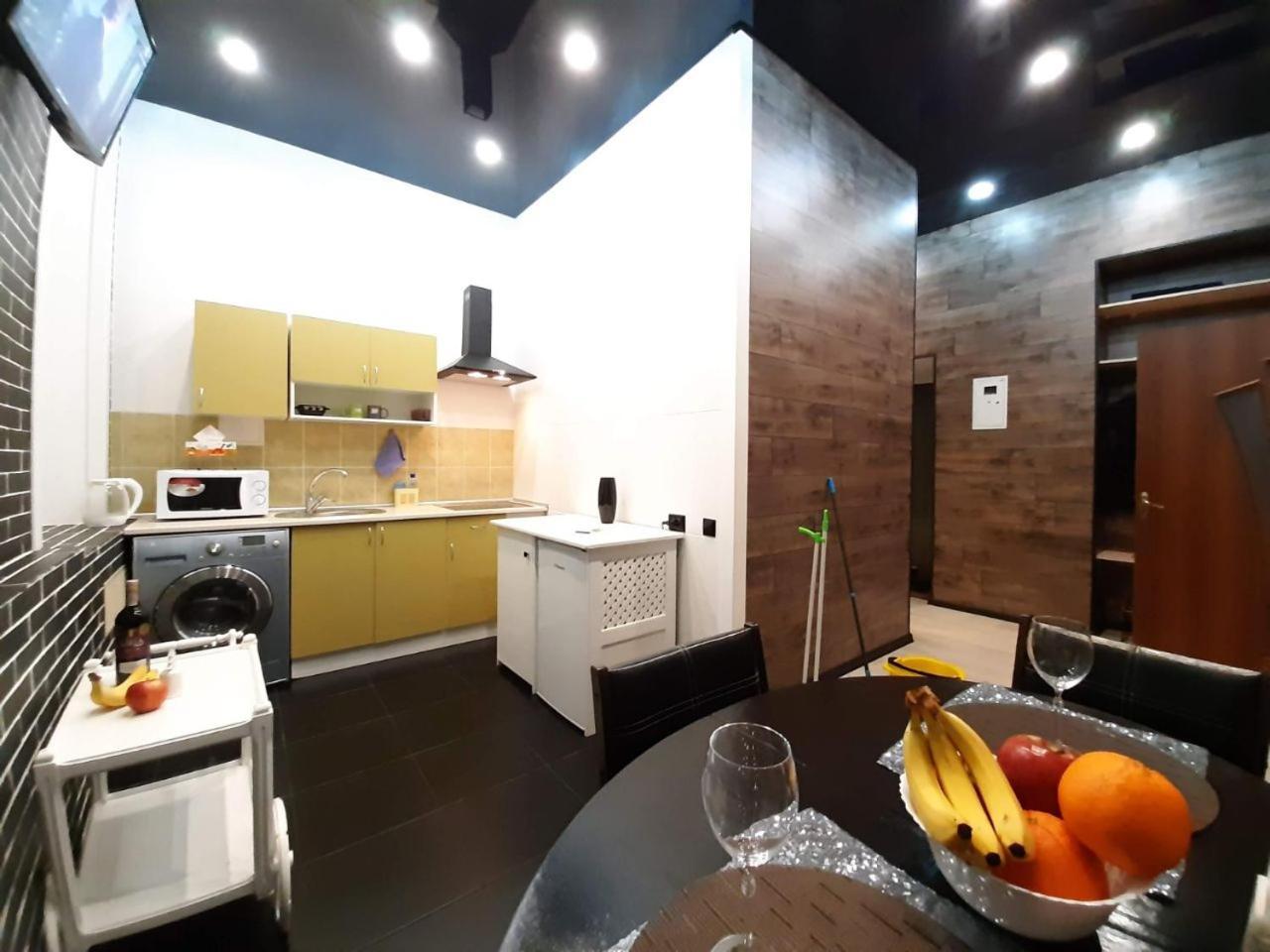 Viva Olive - Студия Со Спальней В Центре Kremenciuk Exterior foto