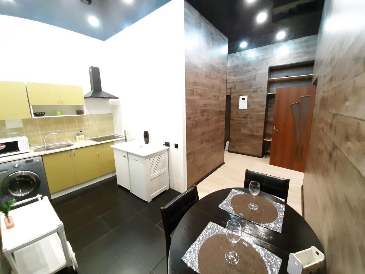 Viva Olive - Студия Со Спальней В Центре Kremenciuk Exterior foto